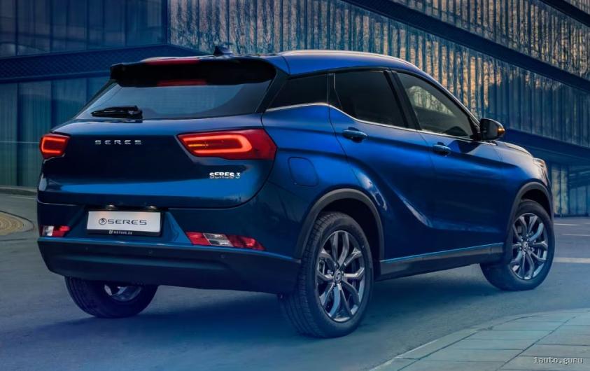 Місткий багажник Seres 3