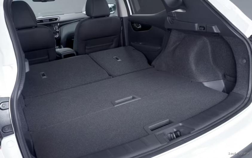 Обмежене багажне відділення Nissan Qashqai J10 / J11