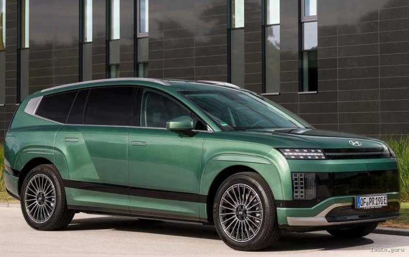 Hyundai IONIQ 9 вид спереду